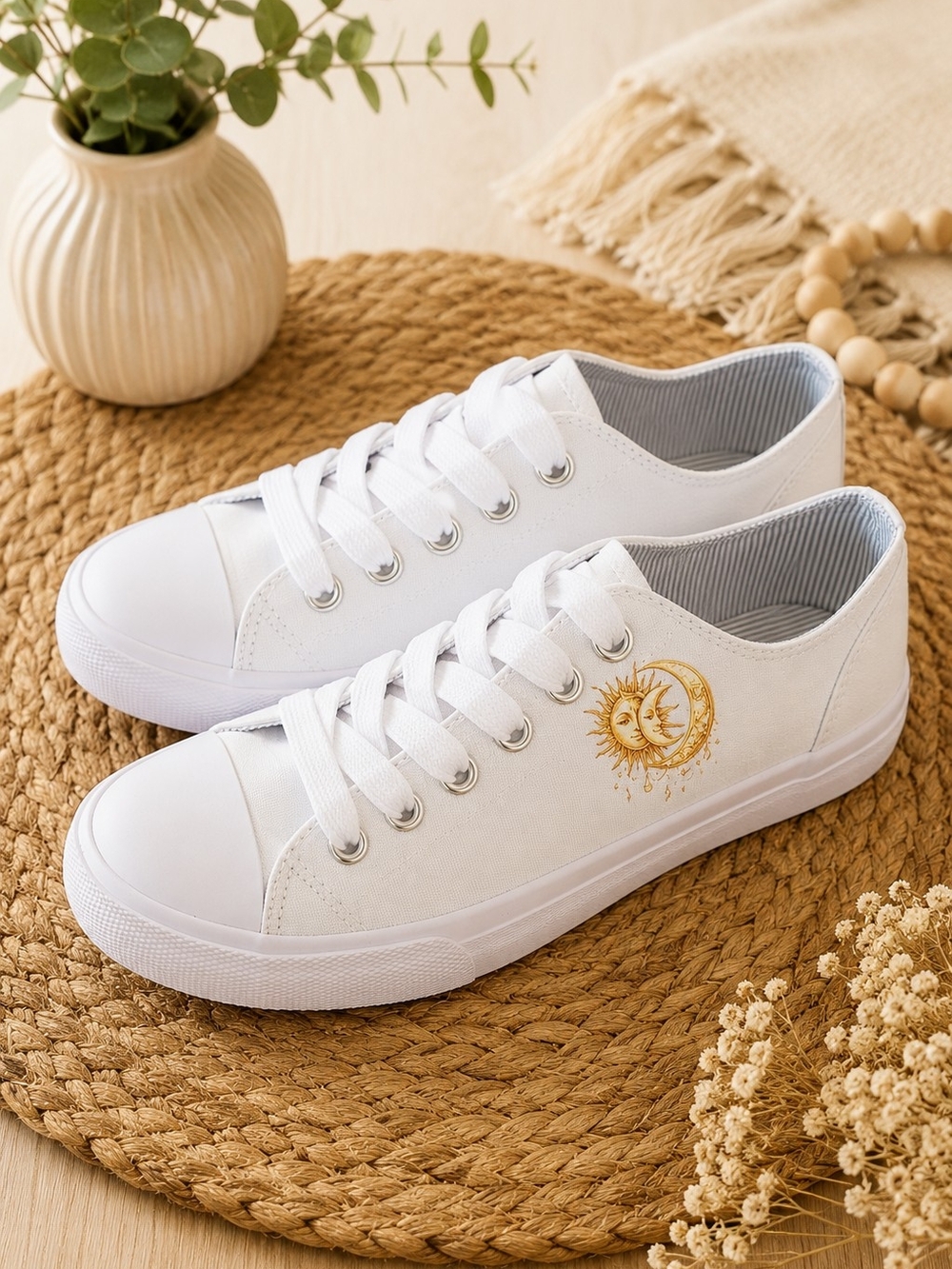 Universal Thread Celestial Sun Moon Canvas Sneakers Size 6 NWT Boho Cottagecore